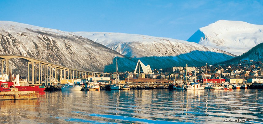 Schiffe im Hafen von Tromsö